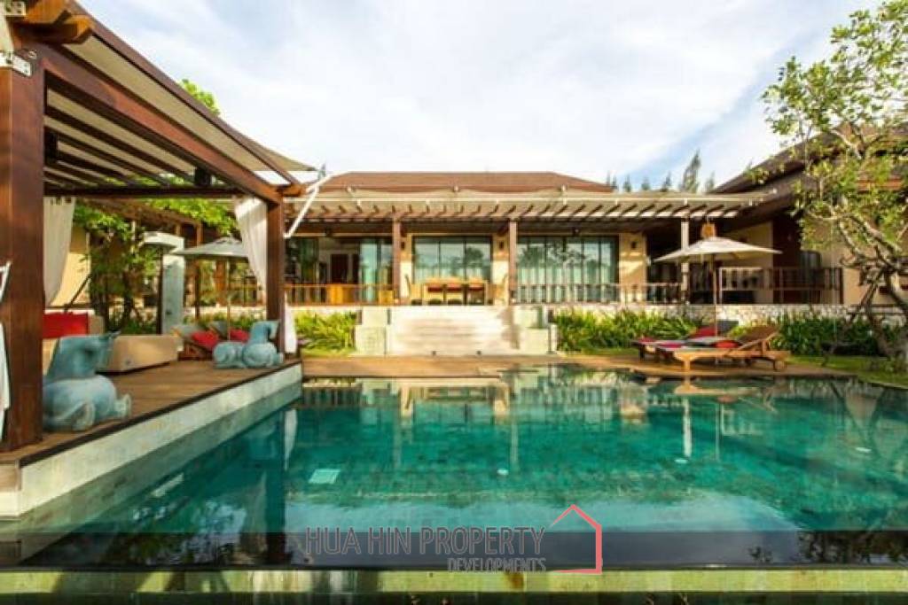 3 Bed Lake Front Villa