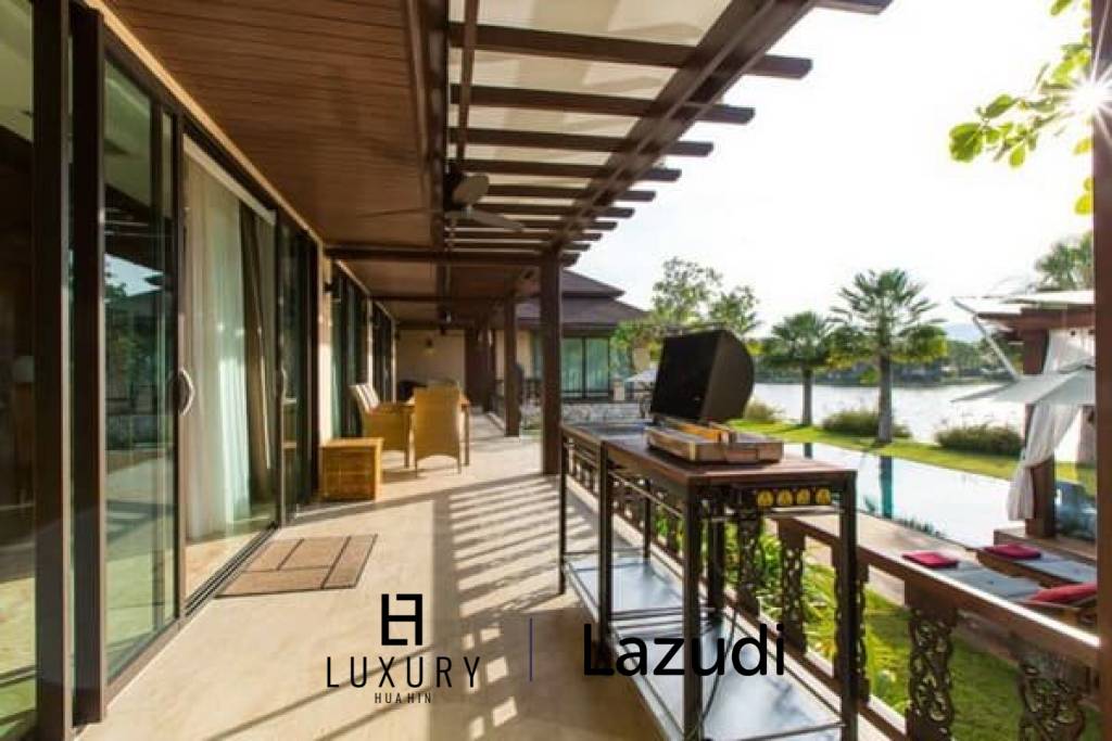 3 Bed Lake Front Villa