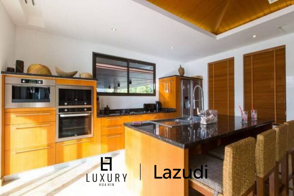 3 Bed Lake Front Villa