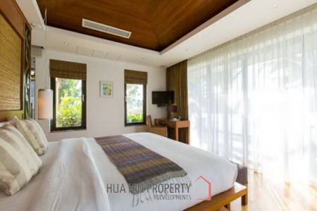 3 Bed Lake Front Villa