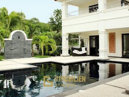 BelVida Estates: Ultimativ luxuriöse 4 Schlafzimmer Pool Villa