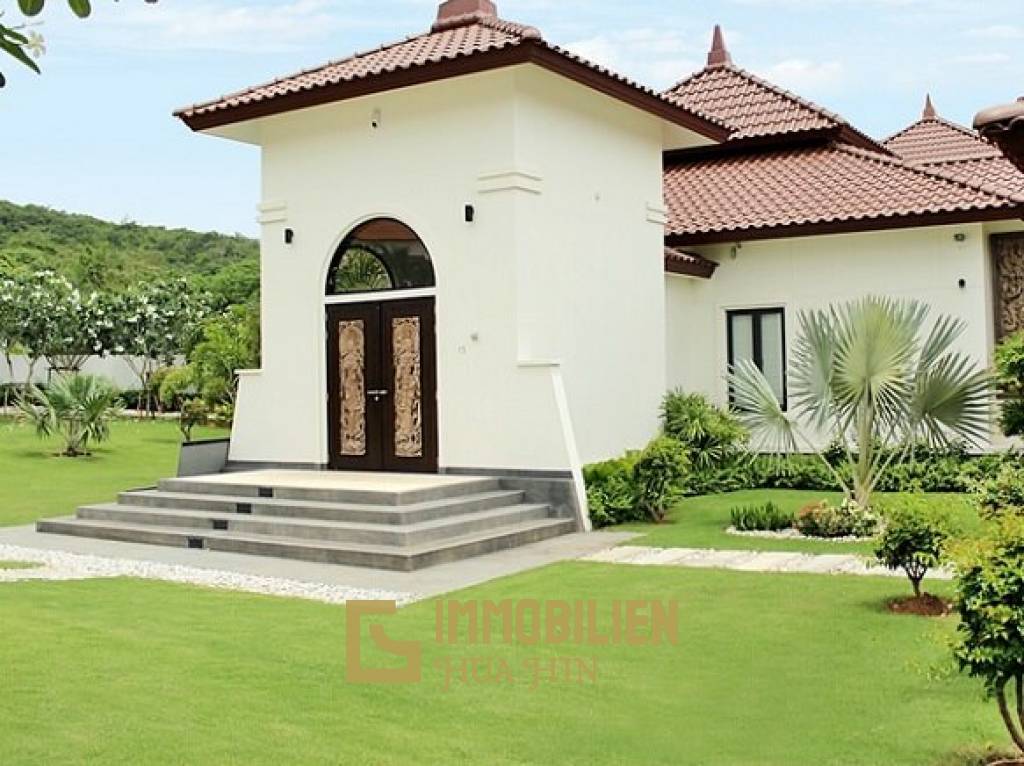 BelVida Estates: Ultimativ luxuriöse 4 Schlafzimmer Pool Villa