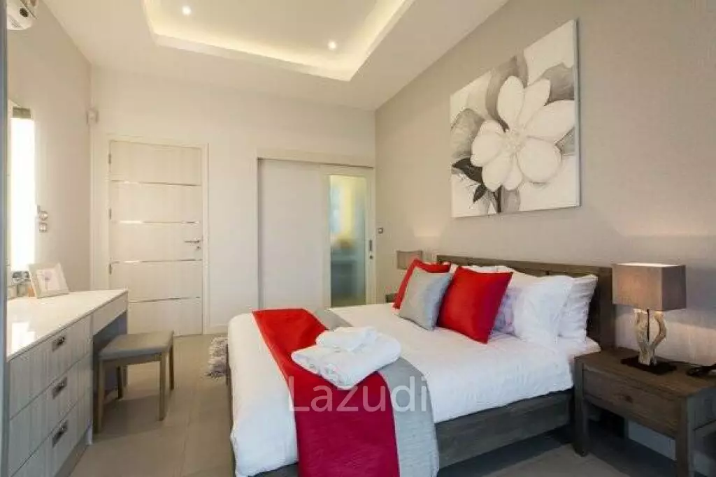 Baan Phu Thara - Deluxe Villa (A Community Solar Development)