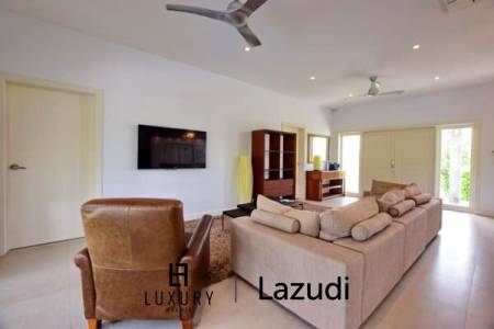 Дом 840 кв.м. 3 Кровать 