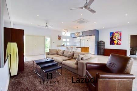 Дом 840 кв.м. 3 Кровать 