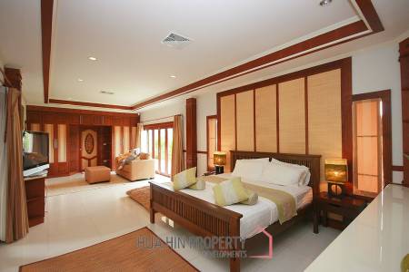 Amazing Family 6 Bed Pool Villa On Big Land Plot