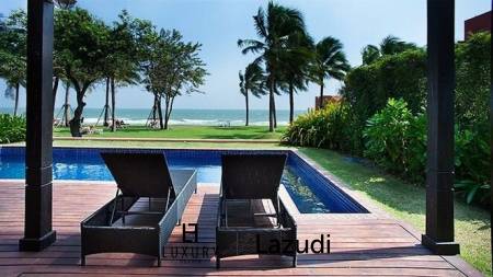 Absolute Beachfront Villa in Center of Hua Hin town