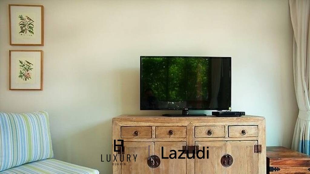 Absolute Beachfront Villa in Center of Hua Hin town