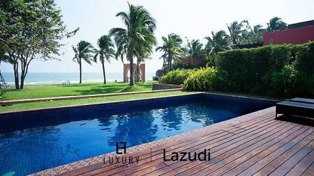 Absolute Beachfront Villa in Center of Hua Hin town