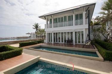 2 Storey, Luxury Beachfront Villa