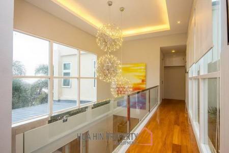 4 Bed Beachfront Pool Villa