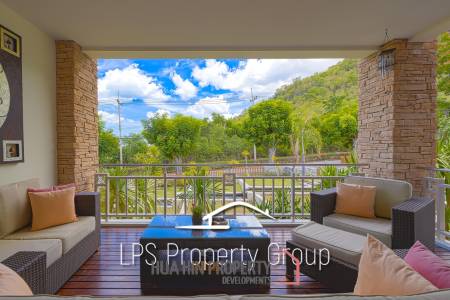 Stunning, 9 Bedroom Pool Villa on Golf Course