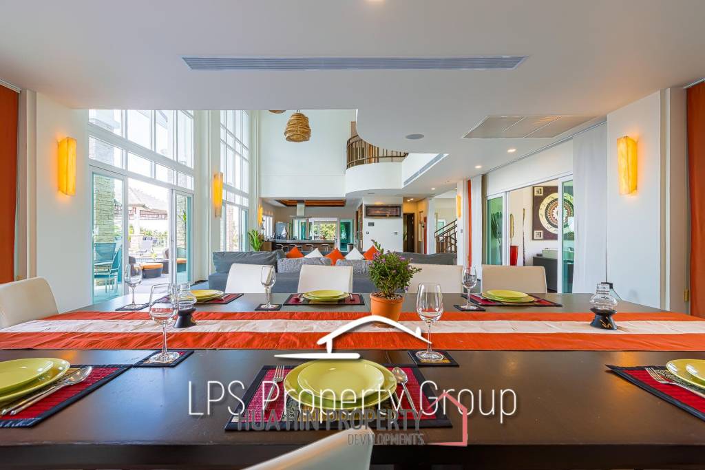 Stunning, 9 Bedroom Pool Villa on Golf Course