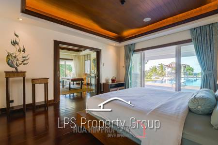 Stunning, 9 Bedroom Pool Villa on Golf Course