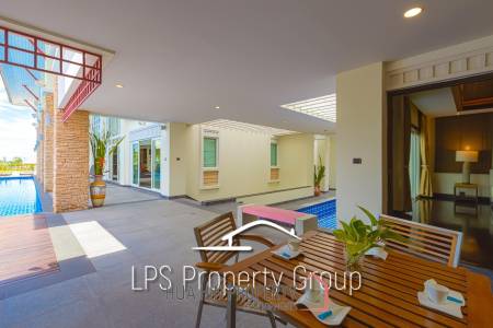 Stunning, 9 Bedroom Pool Villa on Golf Course