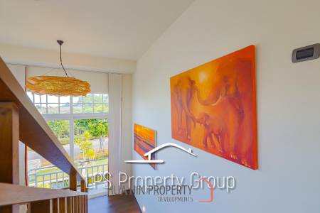 Stunning, 9 Bedroom Pool Villa on Golf Course