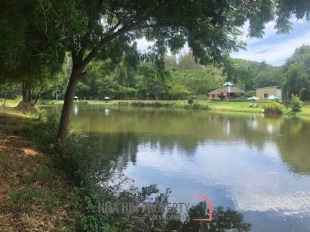 Beautiful Lakefront 1 Rai Plot of Land On Fishing Lake, Ideal For 1 or 2 Homes