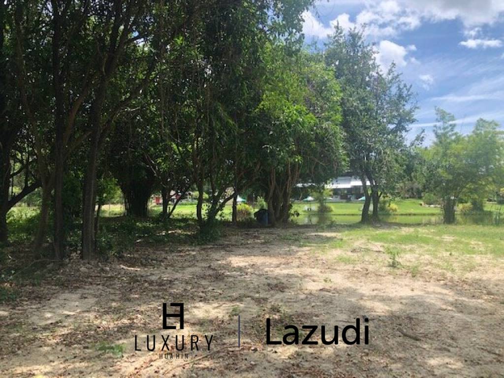 1,600 metro cuadrado Terreno de Venta