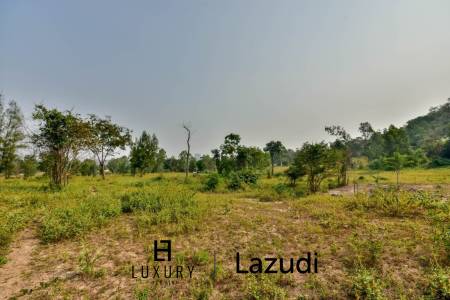 43 Rai erstklassiges Bauland mit Meerblick