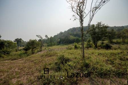 43 Rai erstklassiges Bauland mit Meerblick