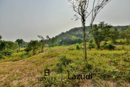 43 Rai erstklassiges Bauland mit Meerblick