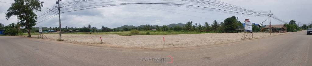 Lovely Plot of 1 Rai of Land For Sale