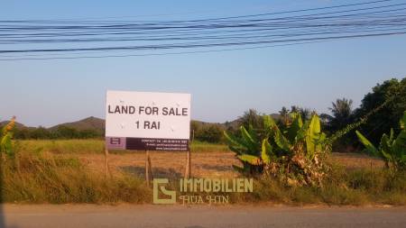 Lovely Plot of 1 Rai of Land For Sale