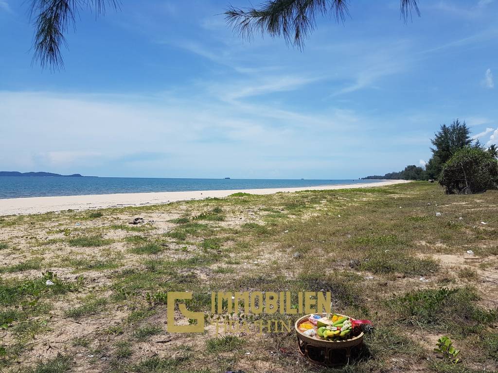 Absolute Beachfront Land in Prachuap Bang Saphan Noi