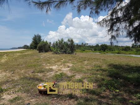 Absolute Beachfront Land in Prachuap Bang Saphan Noi