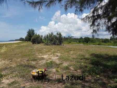 Absolute Beachfront Land in Prachuap Bang Saphan Noi