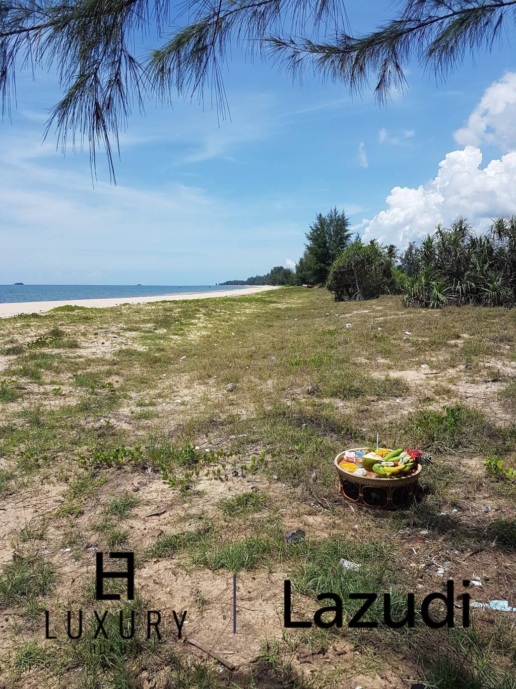 Prachuap Bang Saphan Noi: strandnahes Grundstück