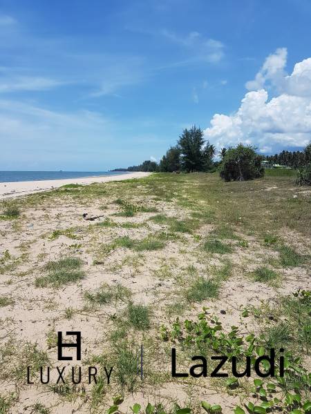 Absolute Beachfront Land in Prachuap Bang Saphan Noi