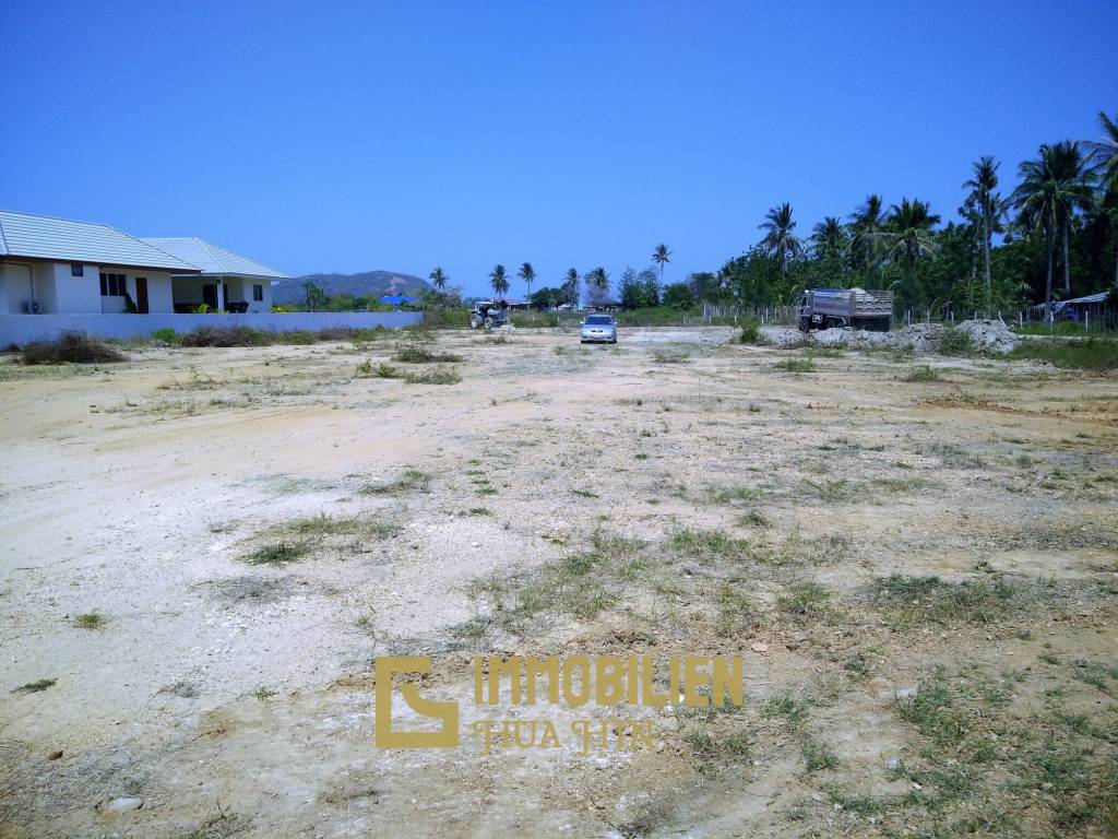 4,000 m² Atterrir Pour Vente