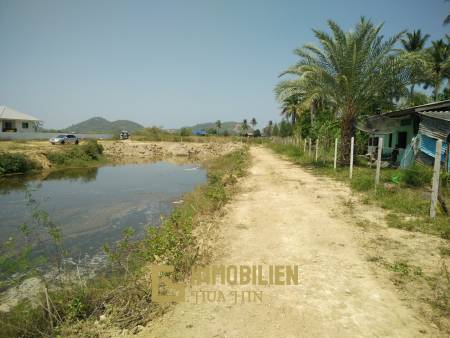 4,000 m² Atterrir Pour Vente