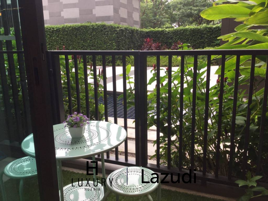 1 Bedroom Condo Close To The Beach