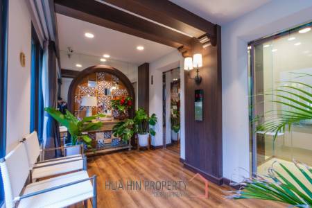 New 1 Bedroom Condo