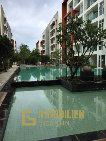 The Breeze: Tolle 1 Schlafzimmer-Eigentumswohnung mit Poolblick