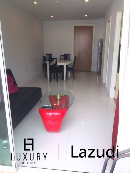 Great 1 Bedroom Pool View Condo