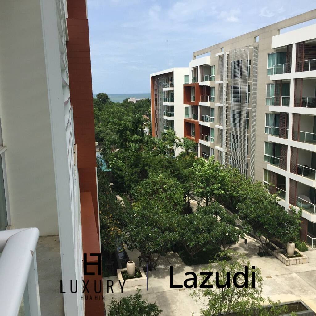 Great 1 Bedroom Pool View Condo