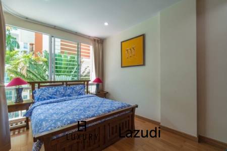 Great Value 1 Bedroom Pool View Condo