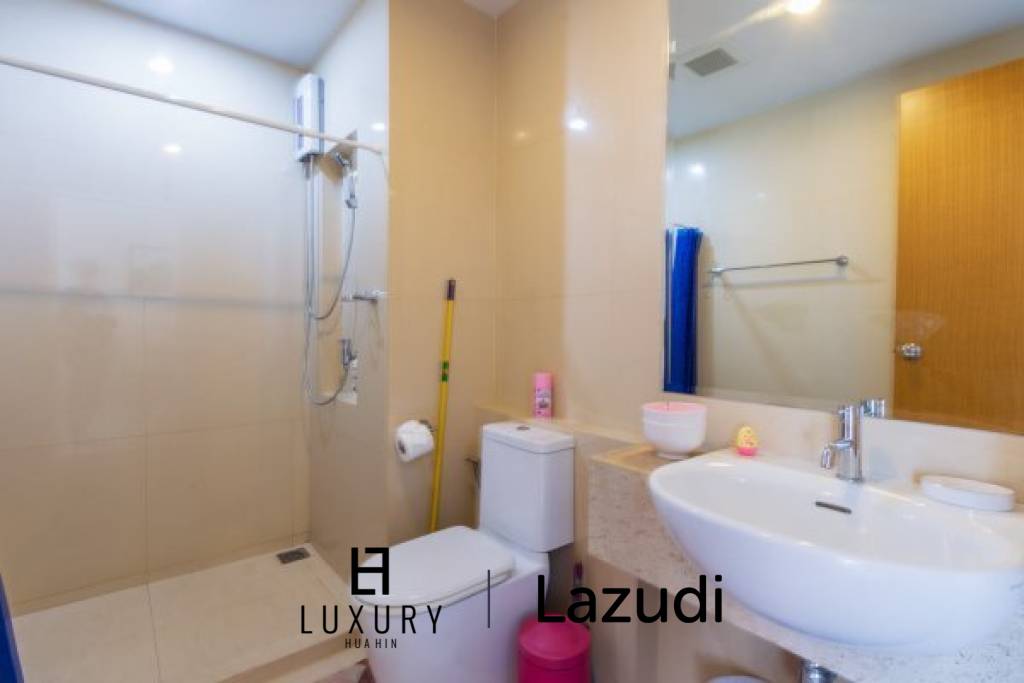 Great Value 1 Bedroom Pool View Condo