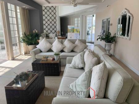 Great Value 1 Bedroom Condo With Nice Pool View
