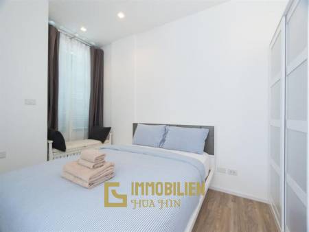 Summer: 1 Schlafzimmer-Eigentumswohnung mit Poolblick