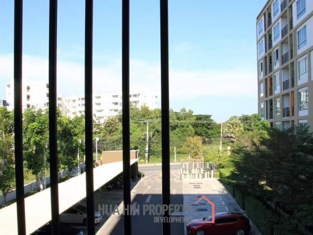 2 Bedroom Condo In Great Location