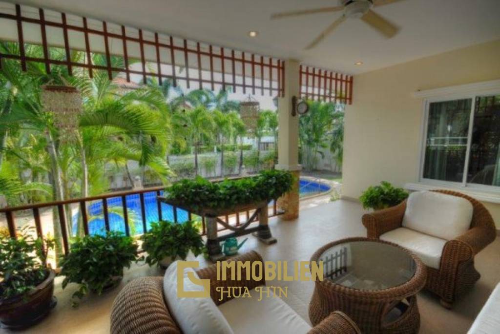 Lovely 3 Bedroom Pool Villa