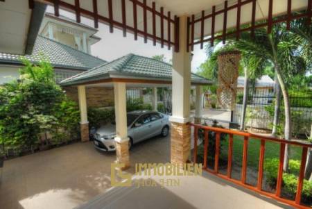 Lovely 3 Bedroom Pool Villa