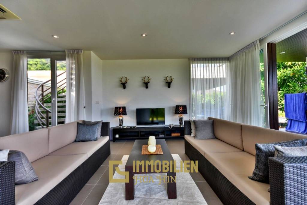 3 Bed Pool Villa with Sea and Mountain Views