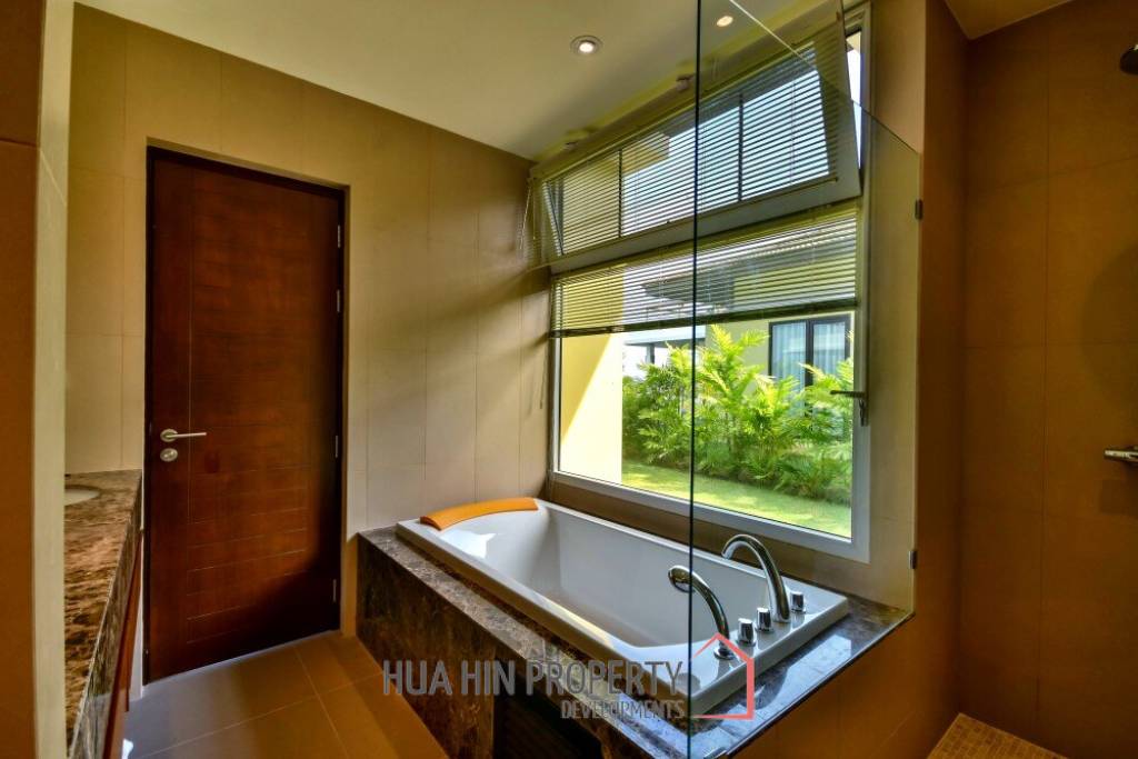 3 Bed Pool Villa with Sea and Mountain Views