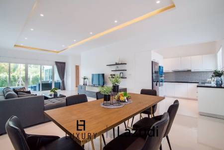 Дом 560 кв.м. 3 Кровать 