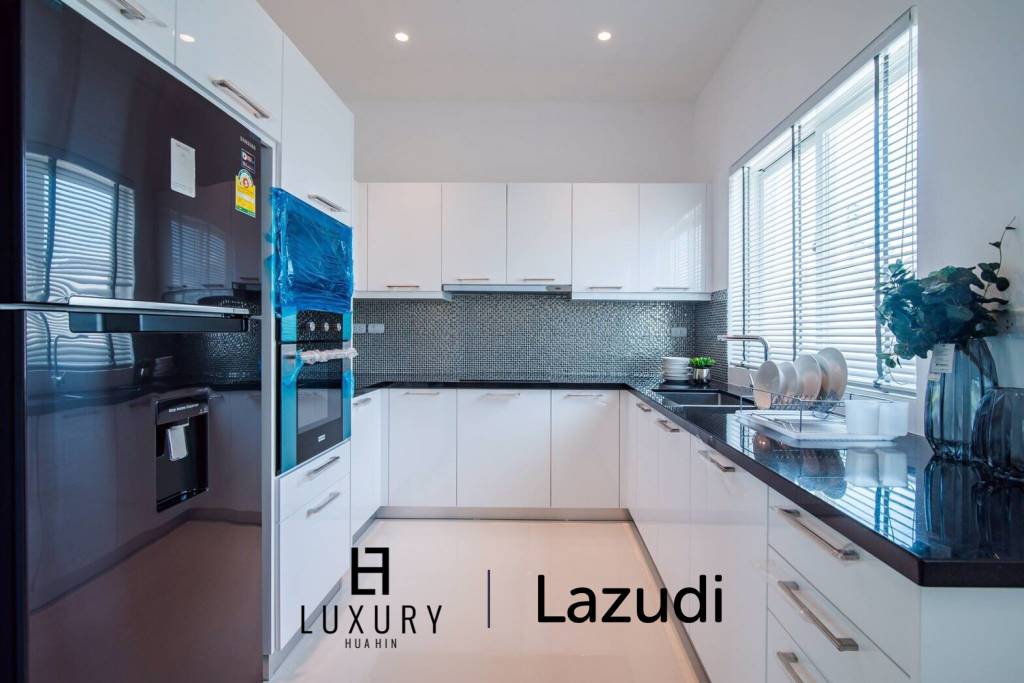 Дом 560 кв.м. 3 Кровать 